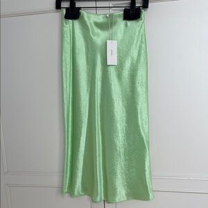 Elegant Green Satin Skirt